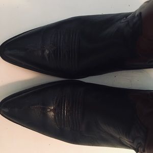 Women’s cowboy boots